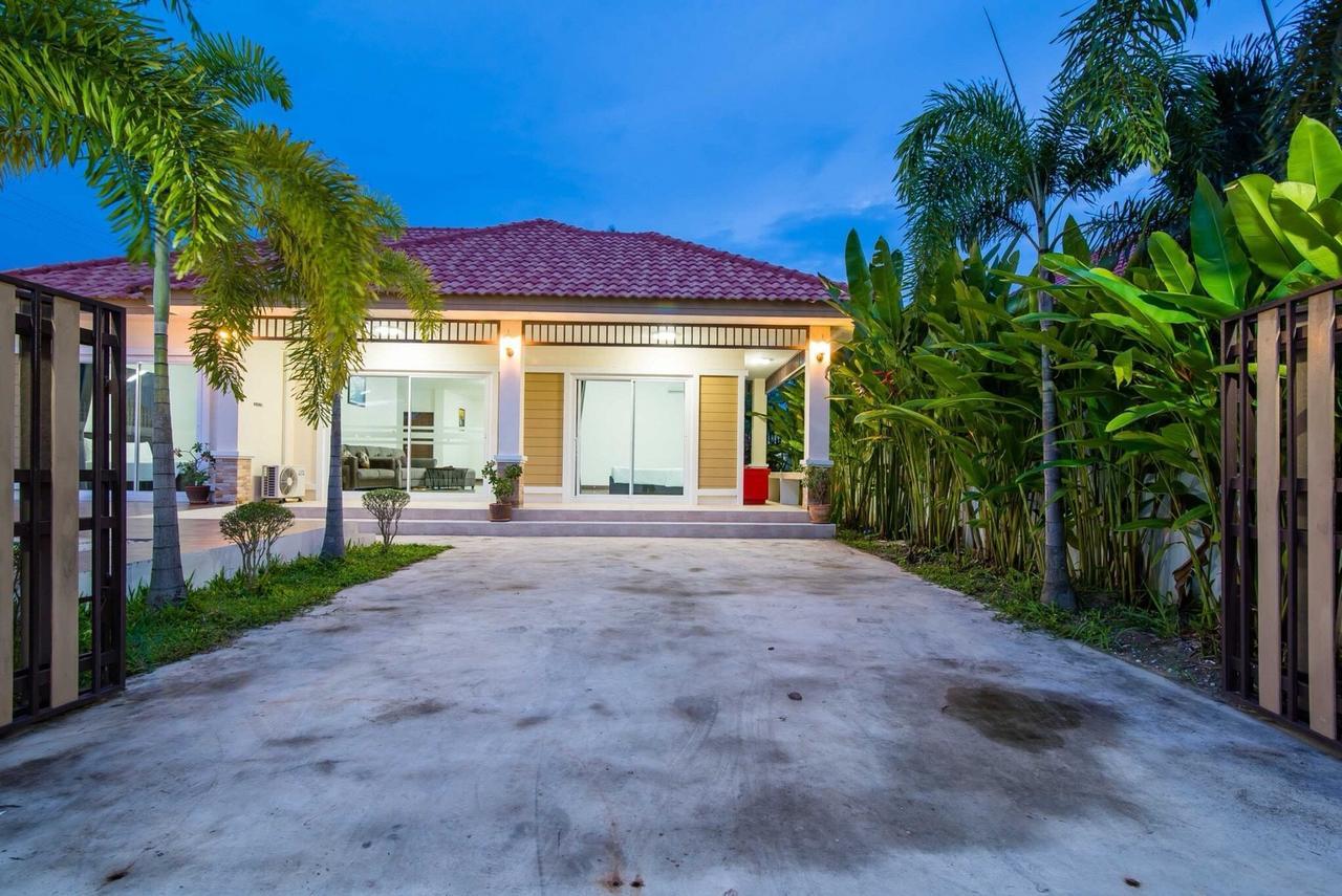 The Legacy Huahin Pool Villa Exterior foto